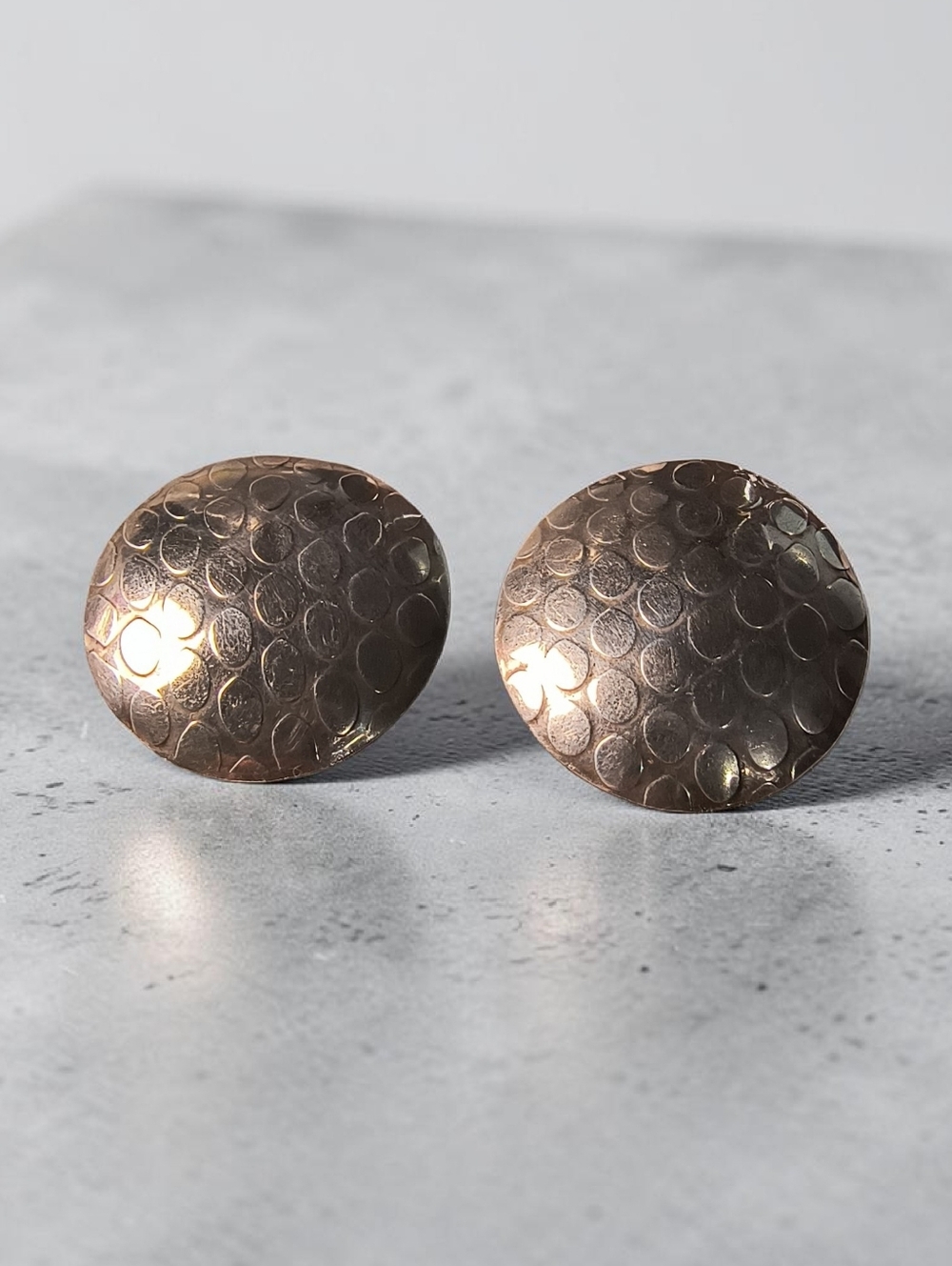 Vintage Signed Sterling Silver Disk Earrings With Pebble Or Snakeskin Texture